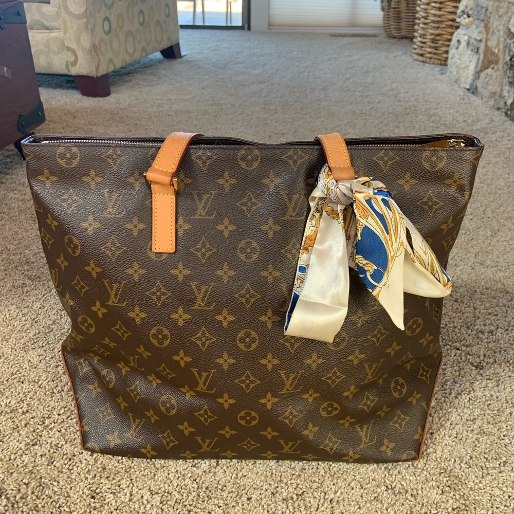 Louis Vuitton Cabas Mezzo